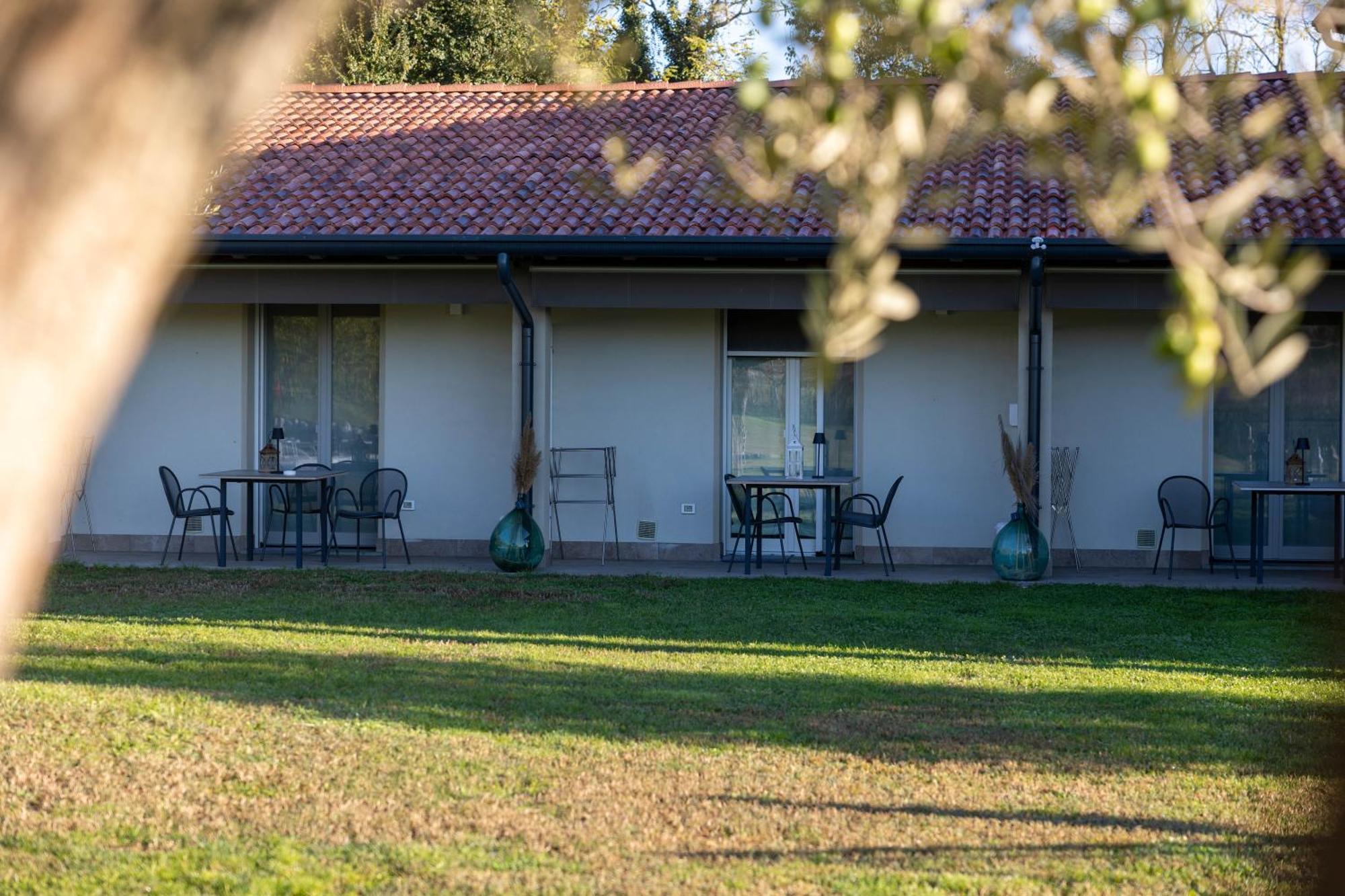 Bed And Breakfast Le Giale Кастельнуово-дель-Гарда Экстерьер фото